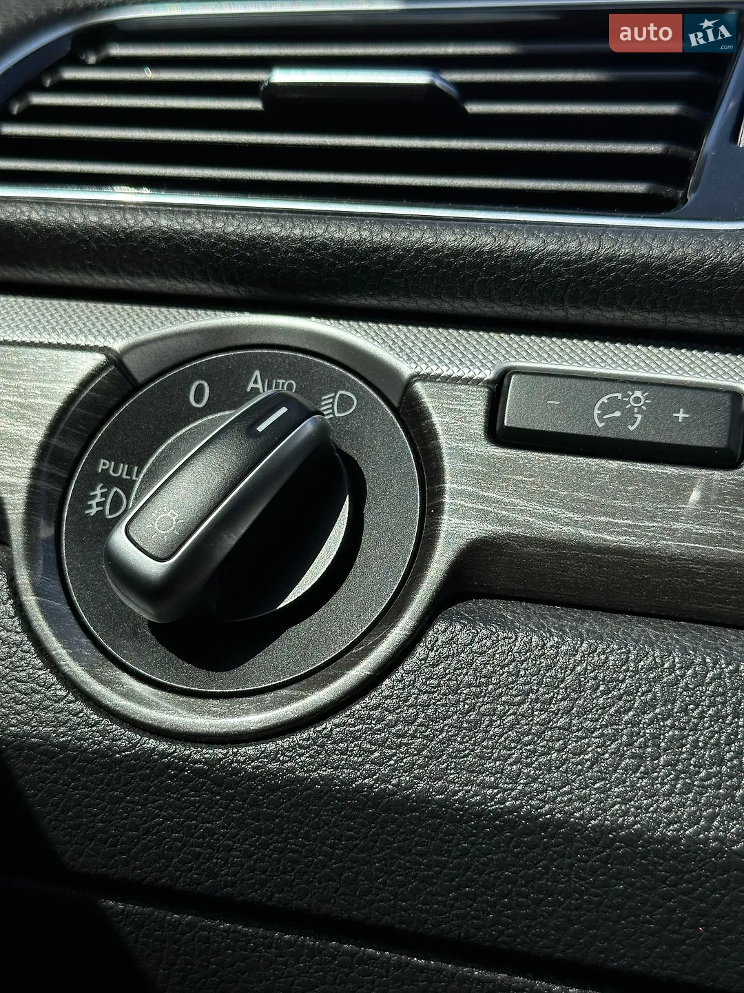 2016 Volkswagen Passat - мініатюра 42