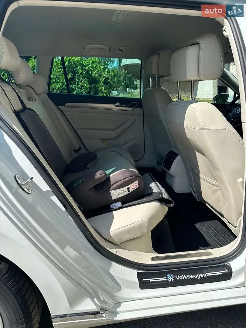 2016 Volkswagen Passat - мініатюра 14