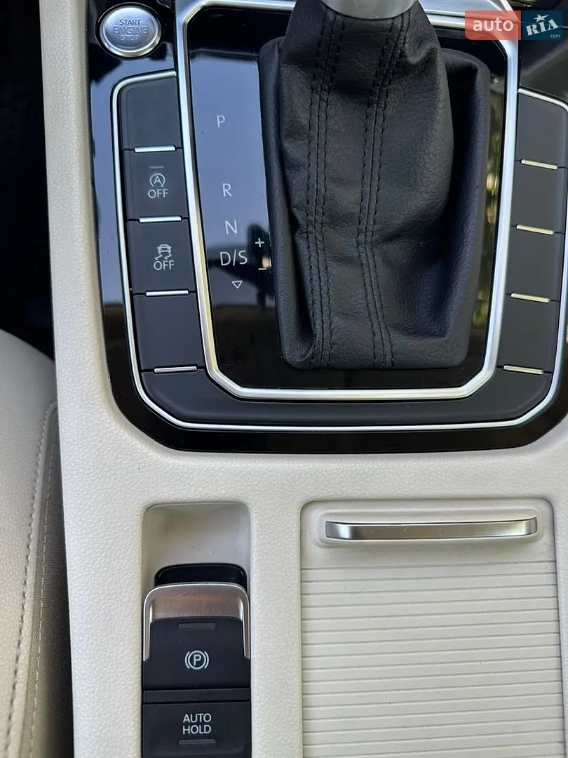 2016 Volkswagen Passat - мініатюра 18