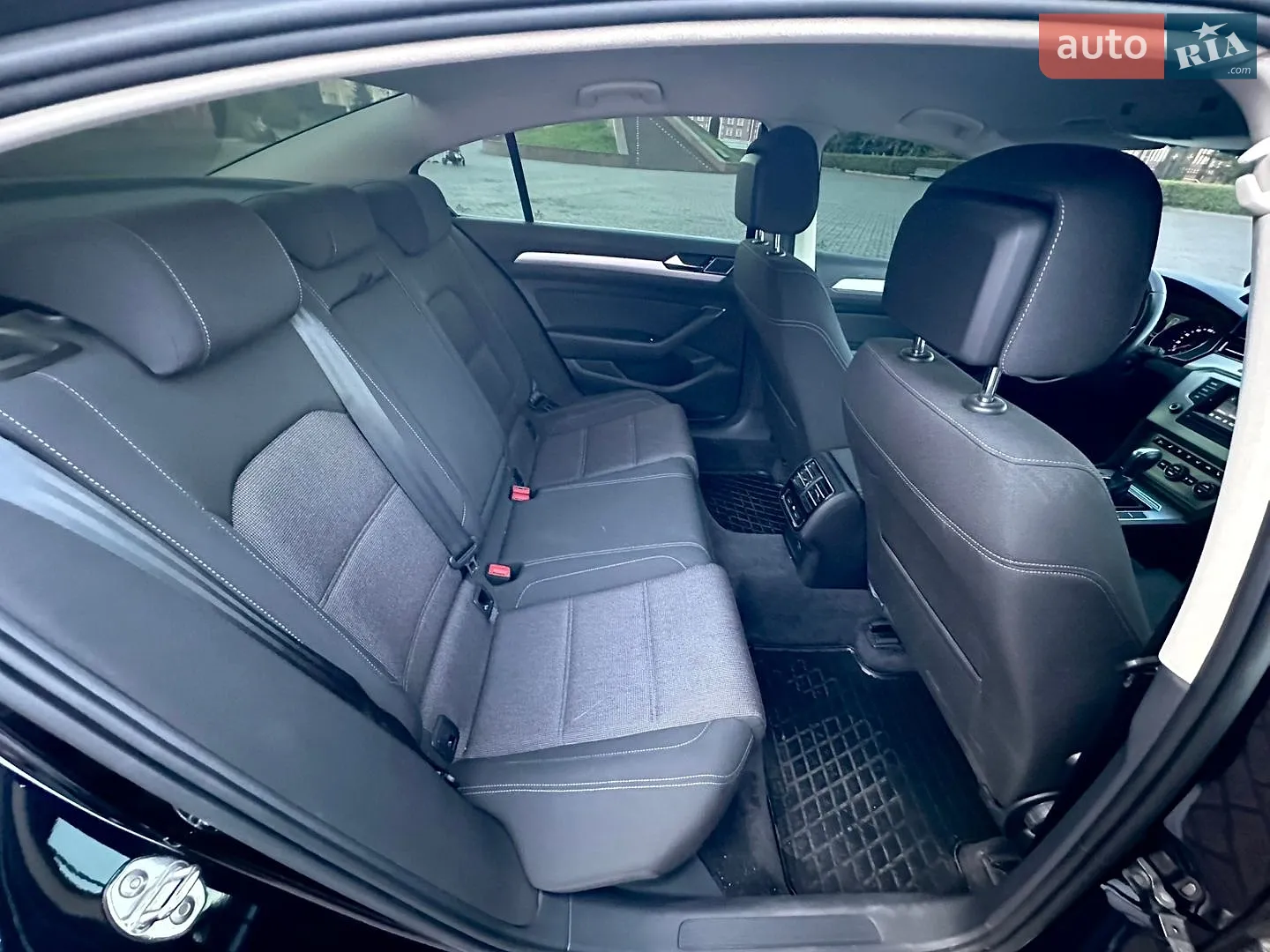 2015 Volkswagen Passat - мініатюра 20