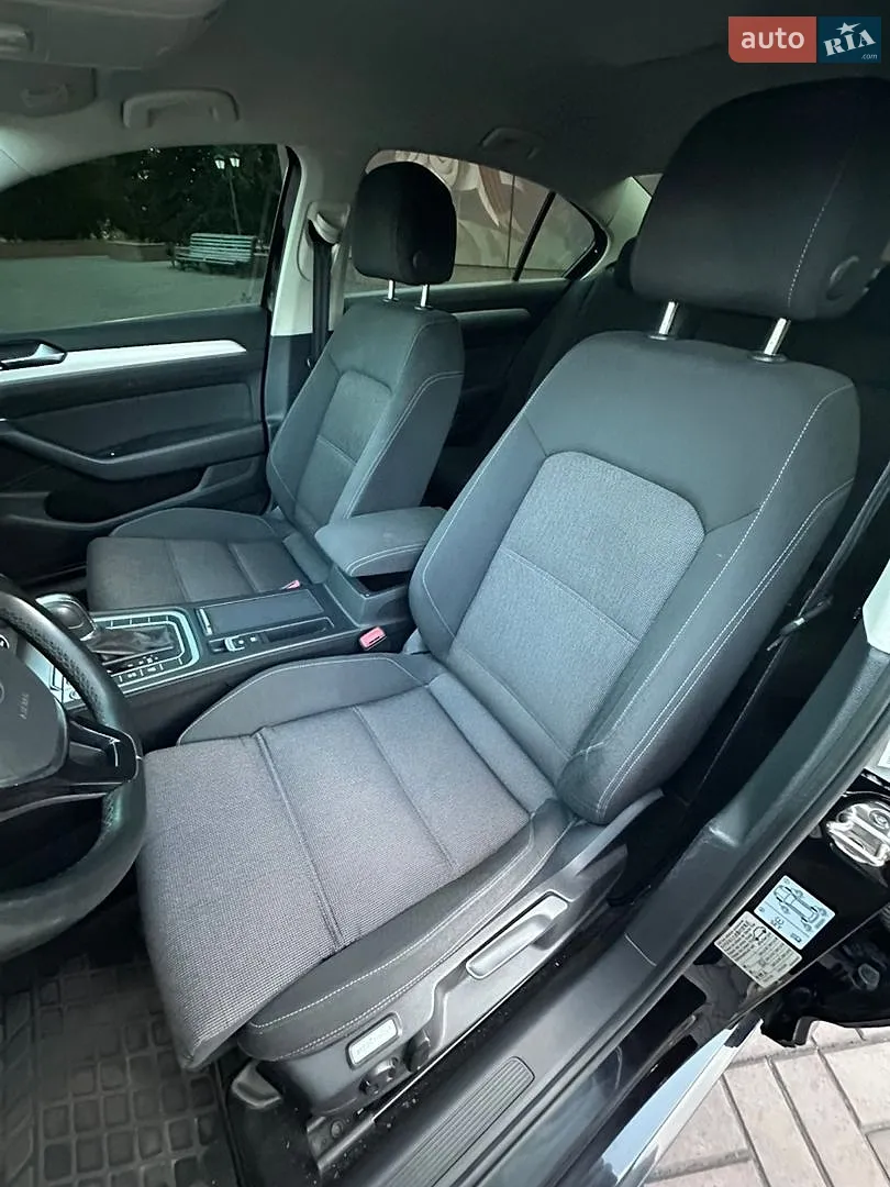 2015 Volkswagen Passat - мініатюра 25