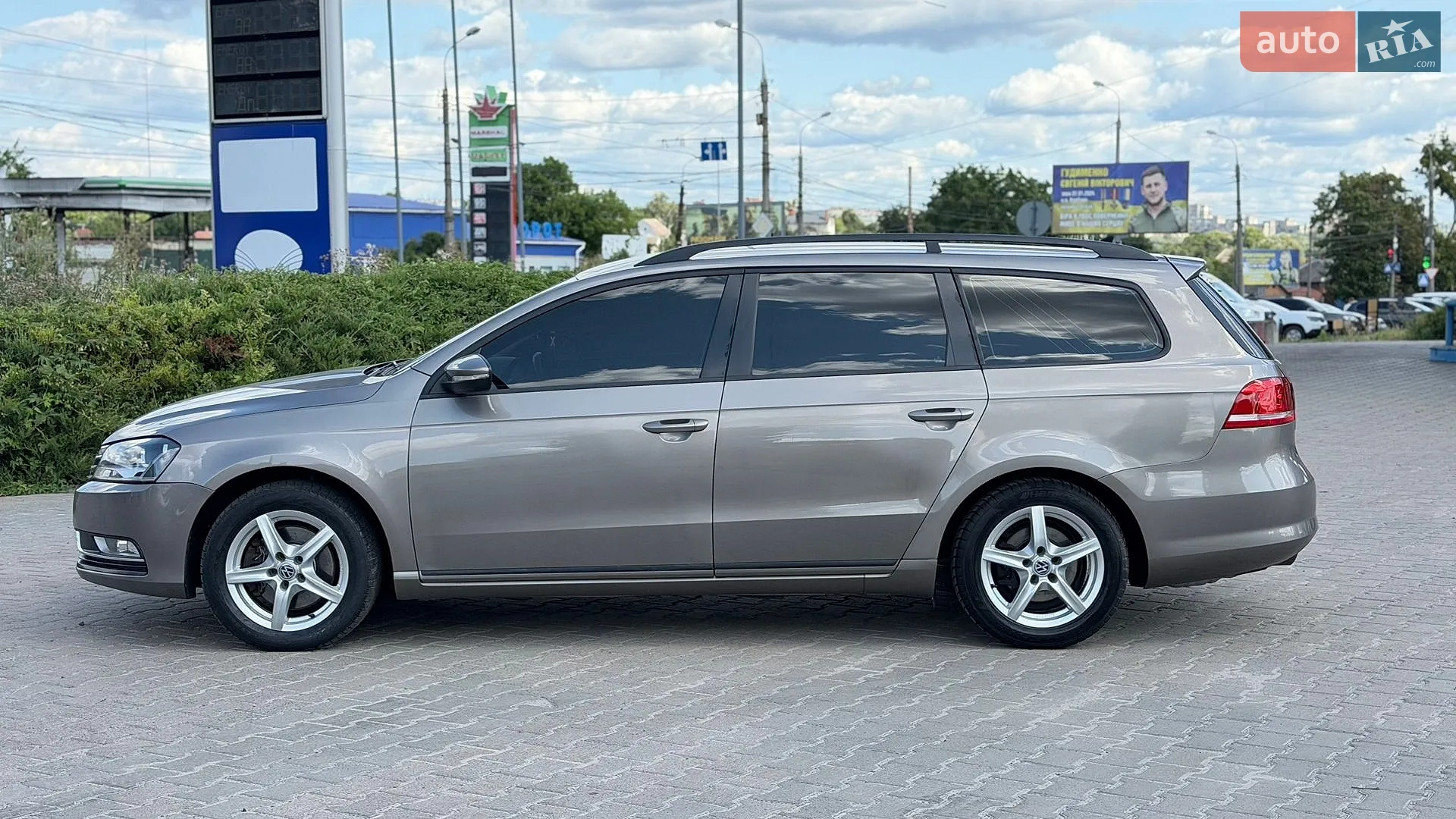 2011 Volkswagen Passat - мініатюра 3