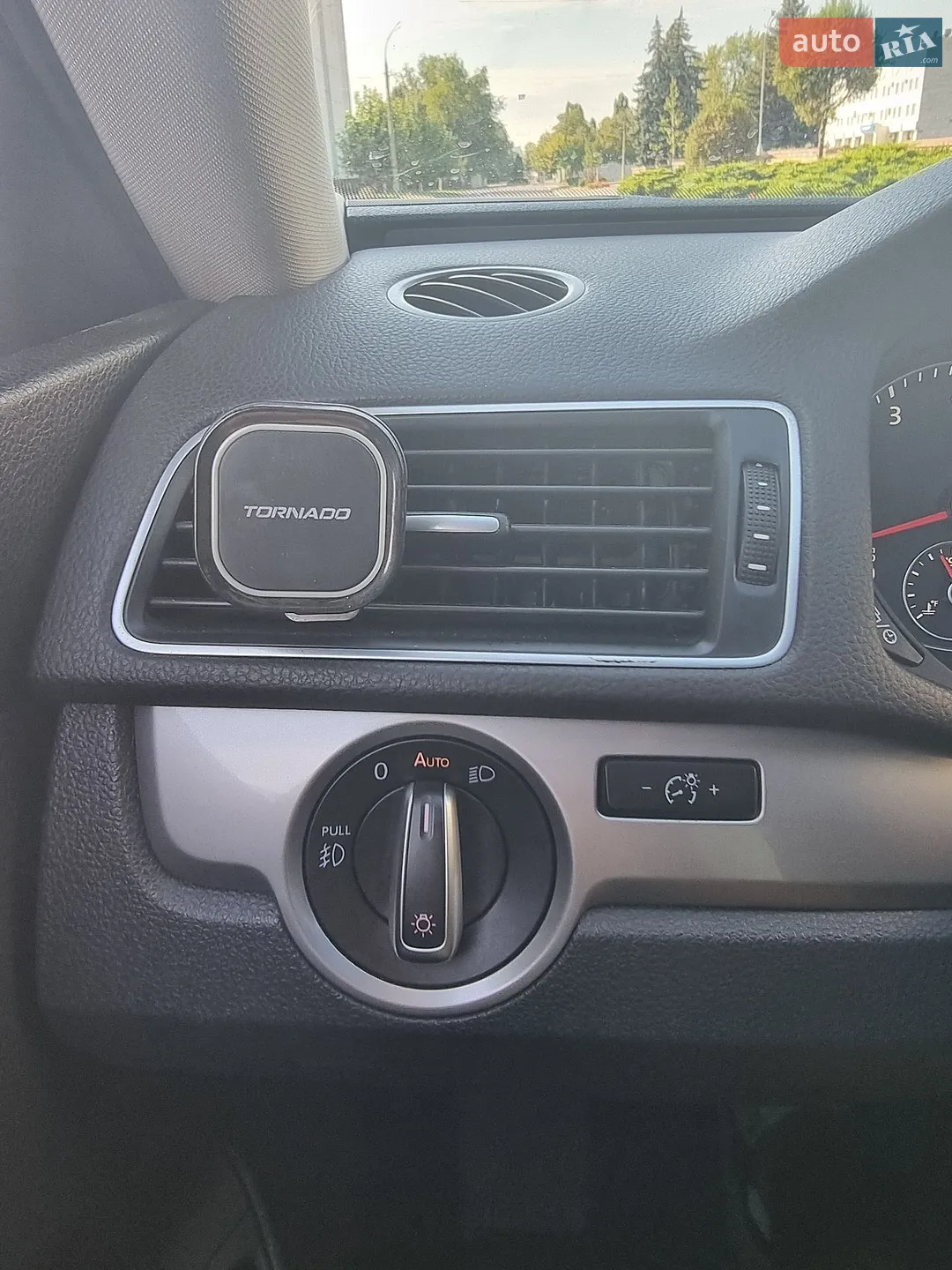 2015 Volkswagen Passat - мініатюра 10