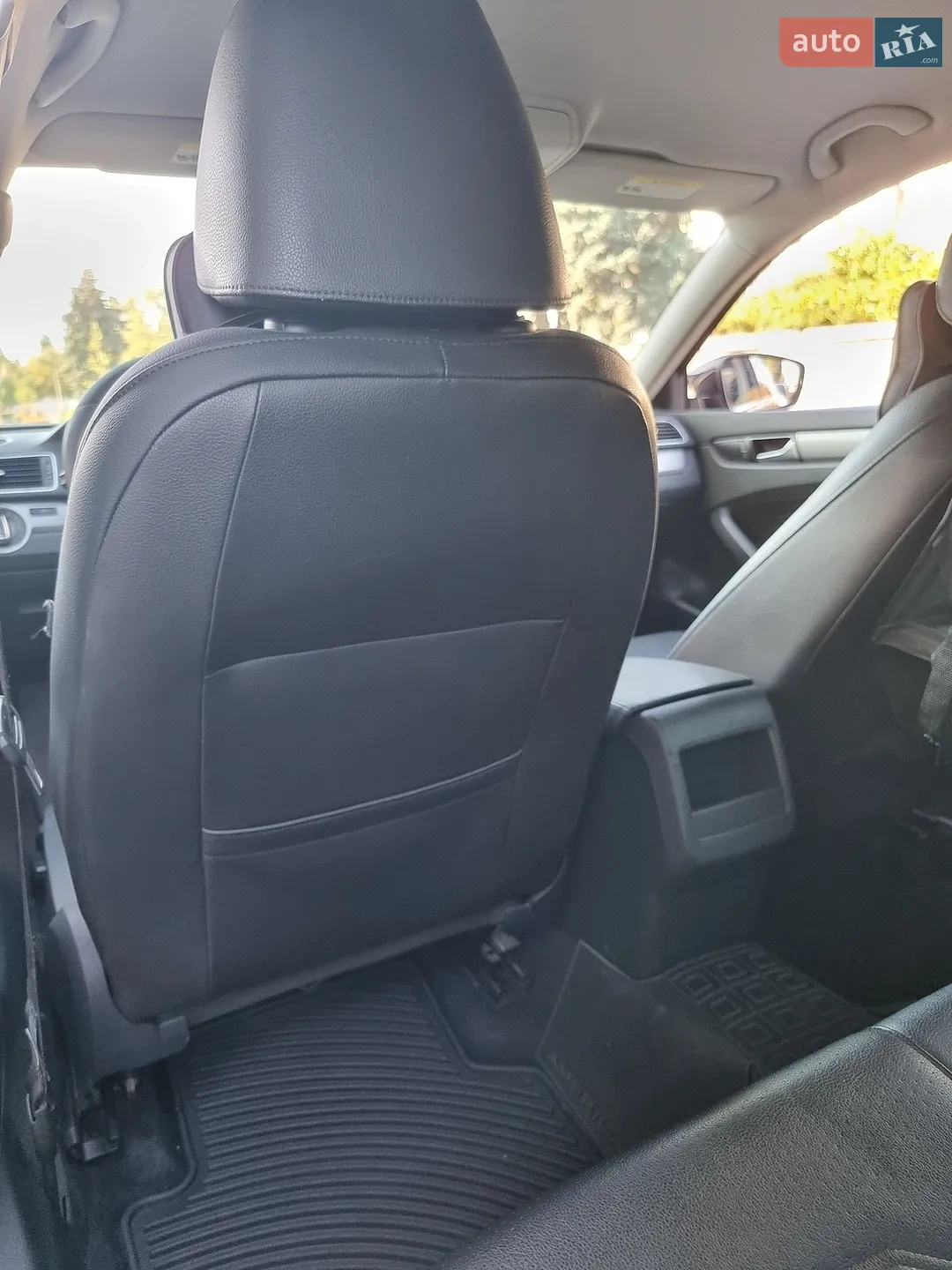 2015 Volkswagen Passat - мініатюра 16