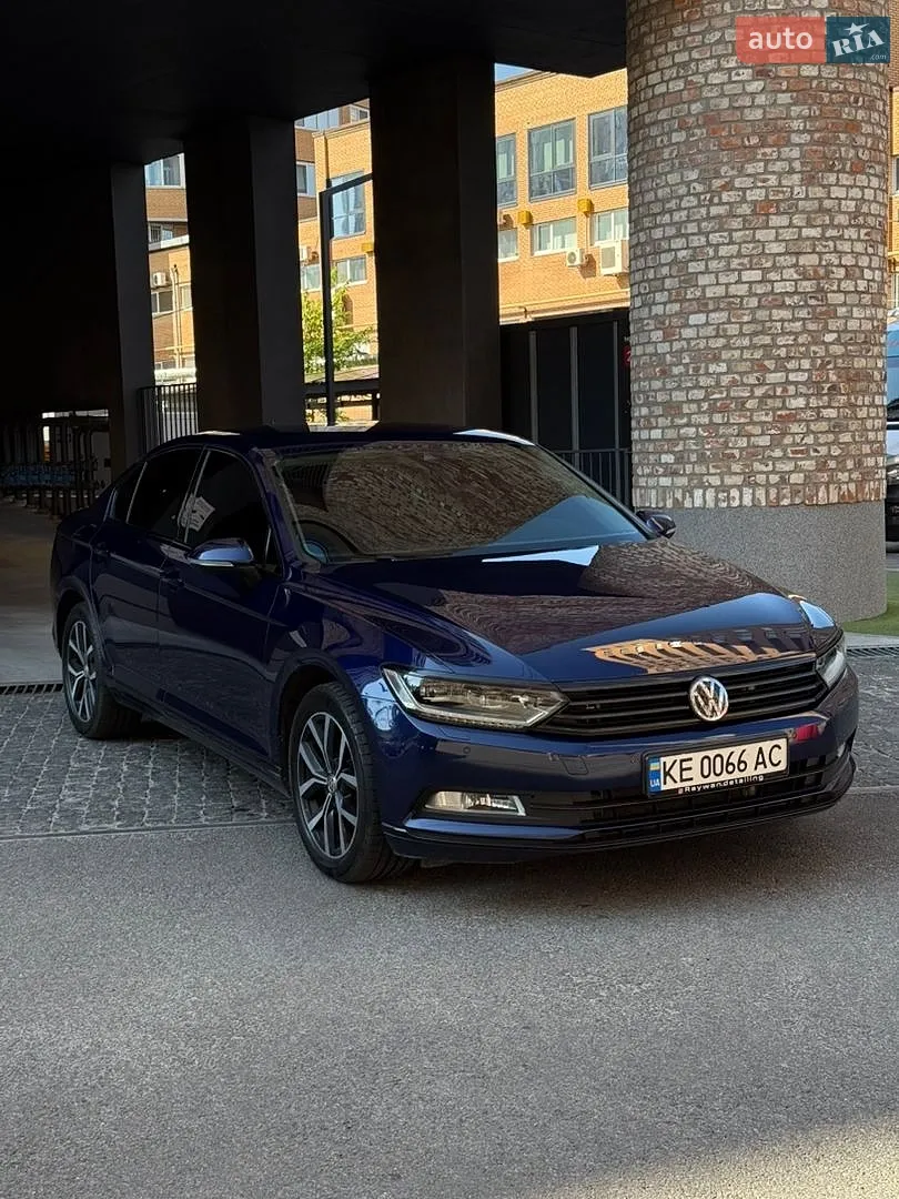 2018 Volkswagen Passat - мініатюра 3