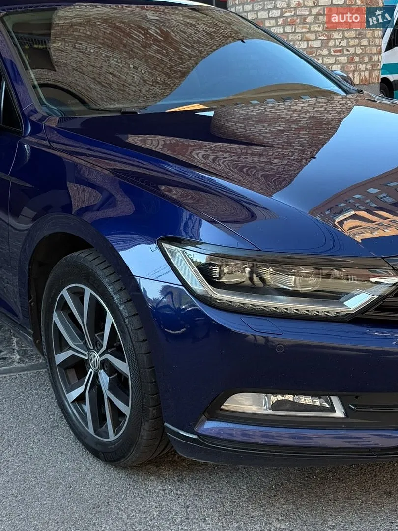 2018 Volkswagen Passat - мініатюра 8