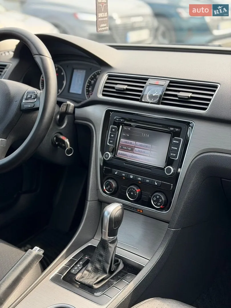 2014 Volkswagen Passat - мініатюра 37