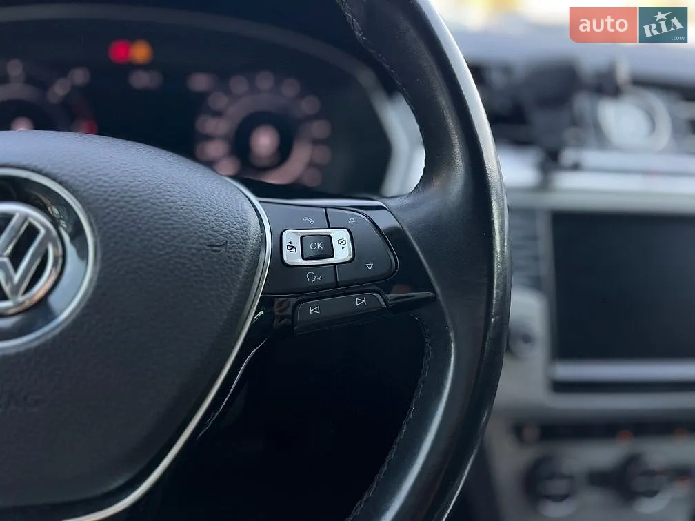 2016 Volkswagen Passat - мініатюра 18