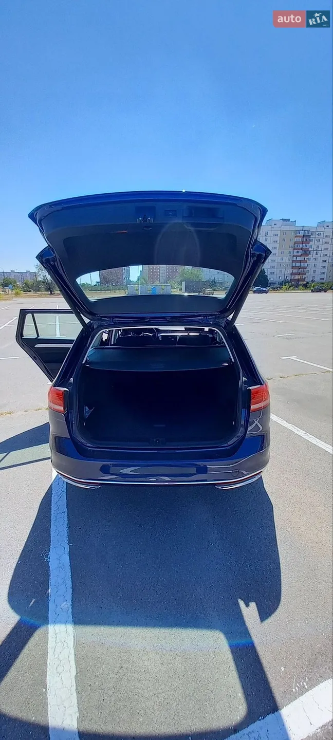 2017 Volkswagen Passat - мініатюра 40