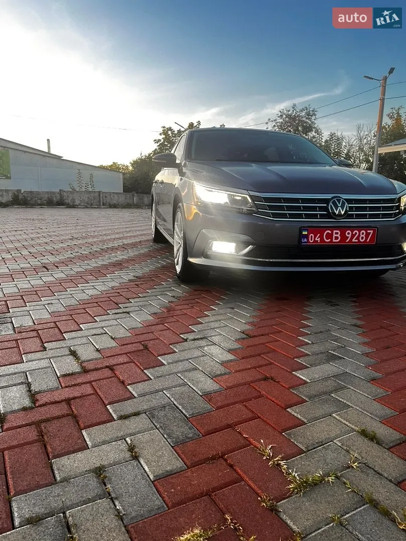 2018 Volkswagen Passat - мініатюра 8