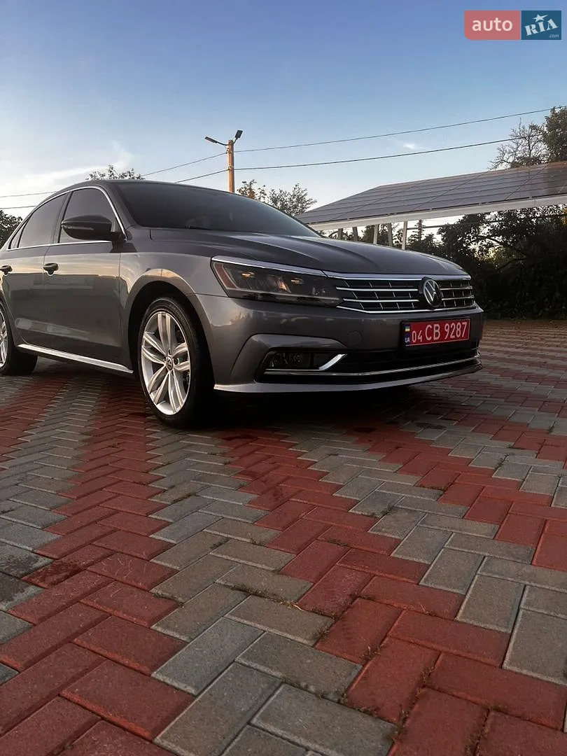 2018 Volkswagen Passat - мініатюра 17