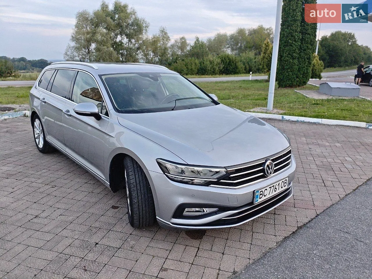2019 Volkswagen Passat - фото 1