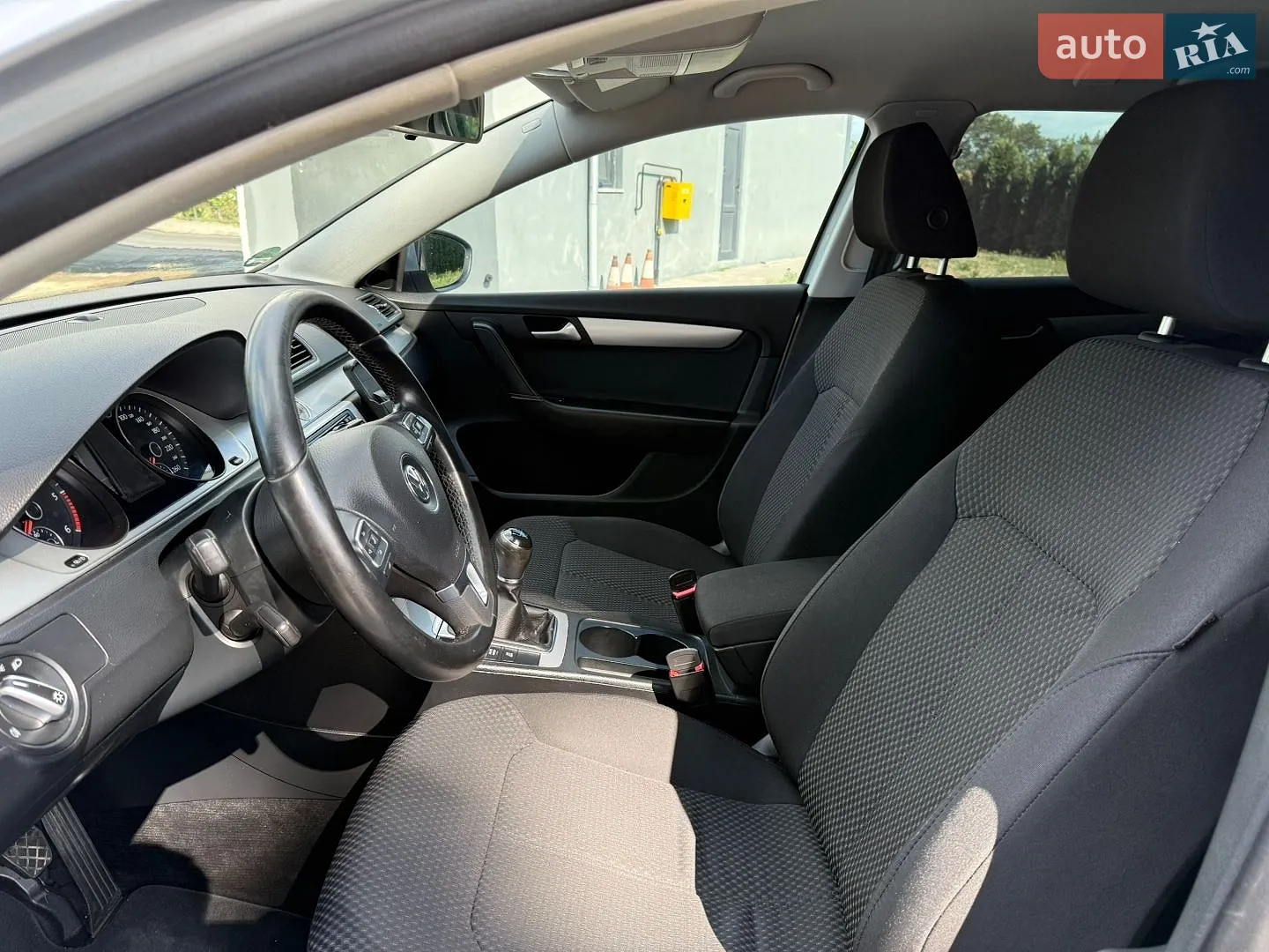 2013 Volkswagen Passat - мініатюра 16
