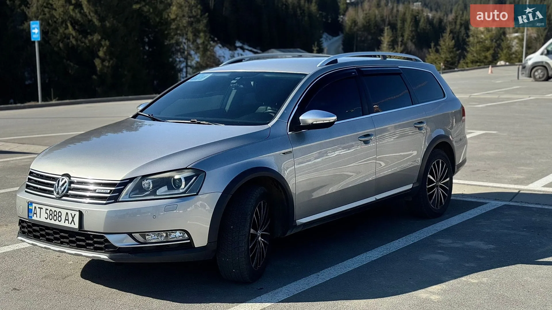 2013 Volkswagen Passat - мініатюра 2