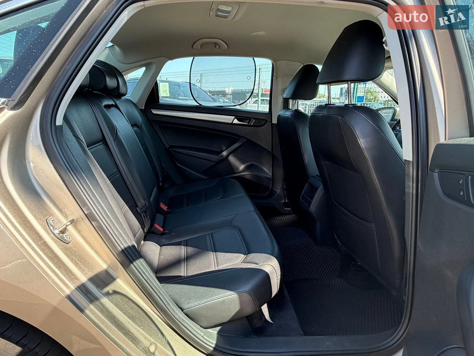 2015 Volkswagen Passat - мініатюра 25