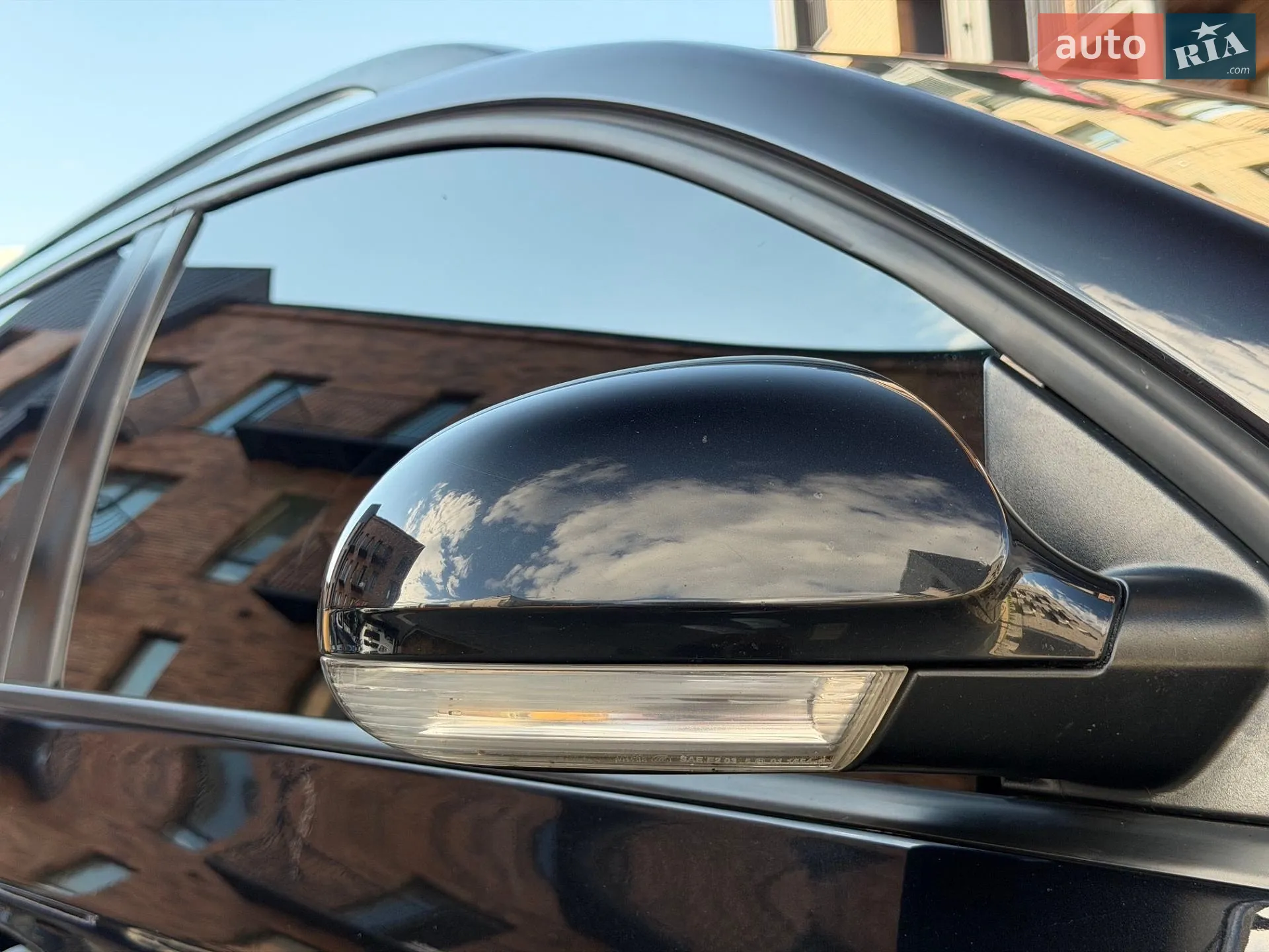 2010 Volkswagen Passat - мініатюра 19