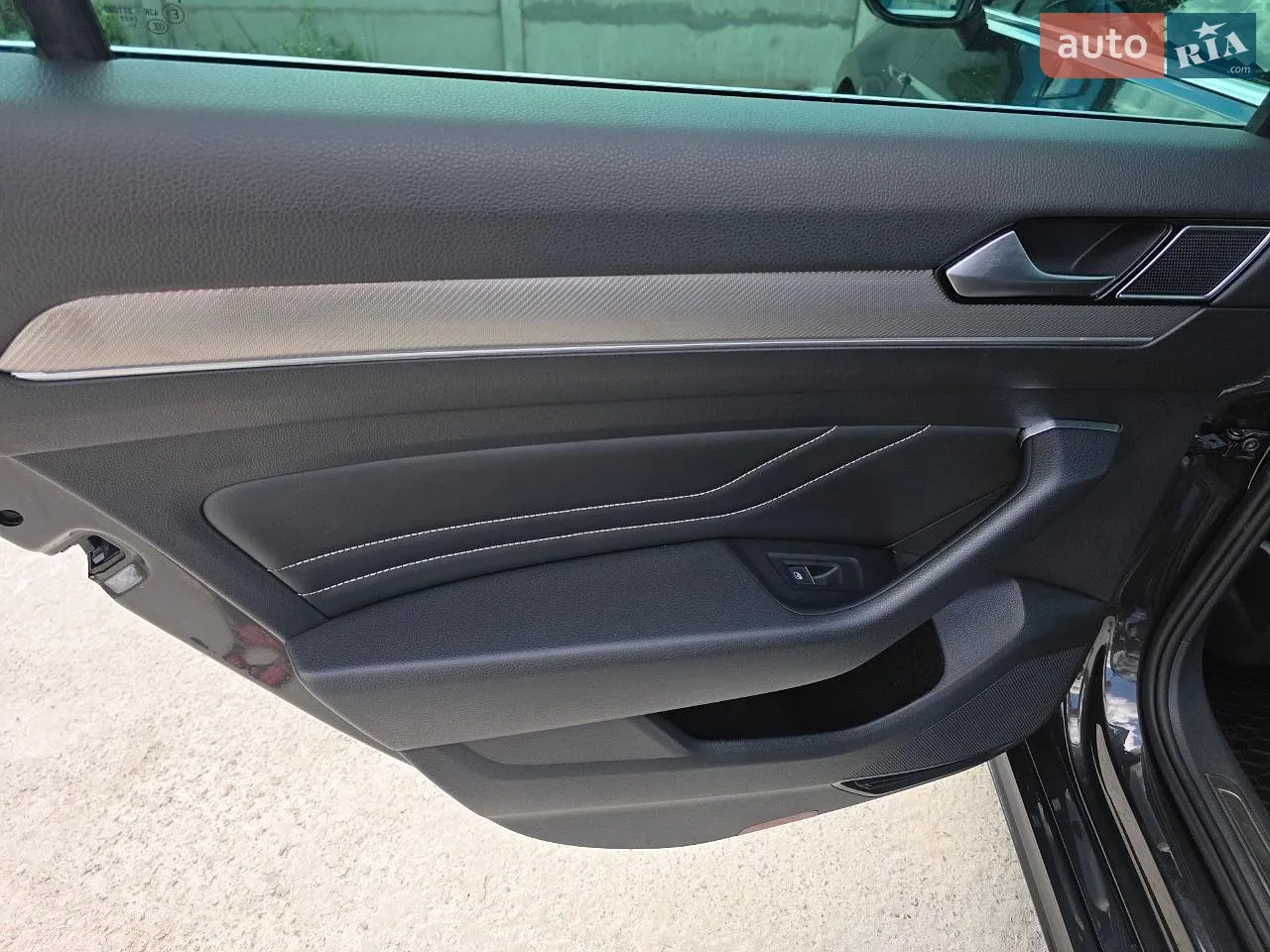 2023 Volkswagen Passat - мініатюра 32