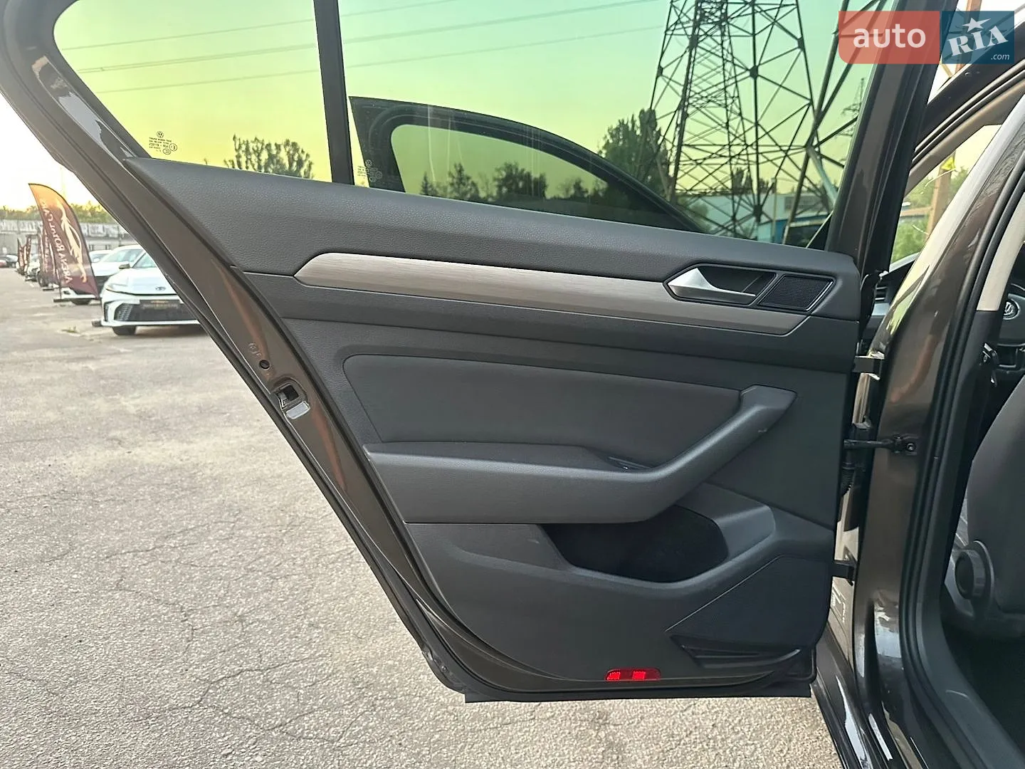 2018 Volkswagen Passat - мініатюра 17