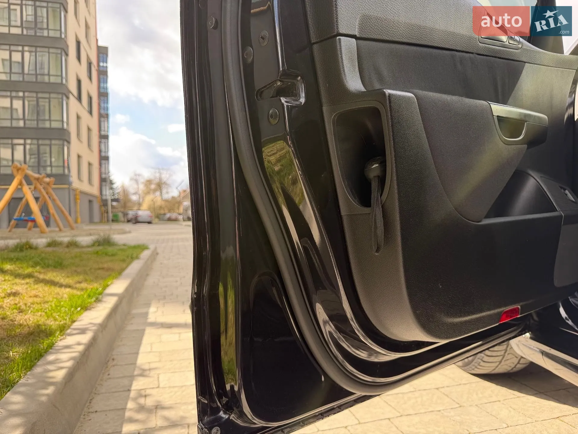 2010 Volkswagen Passat - мініатюра 51
