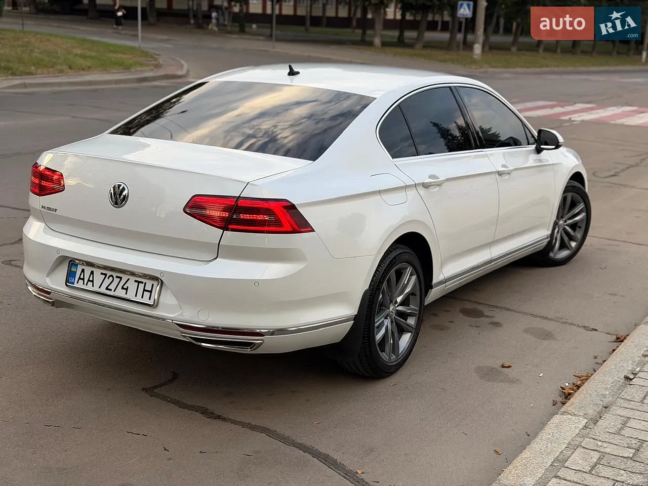 2018 Volkswagen Passat - мініатюра 14