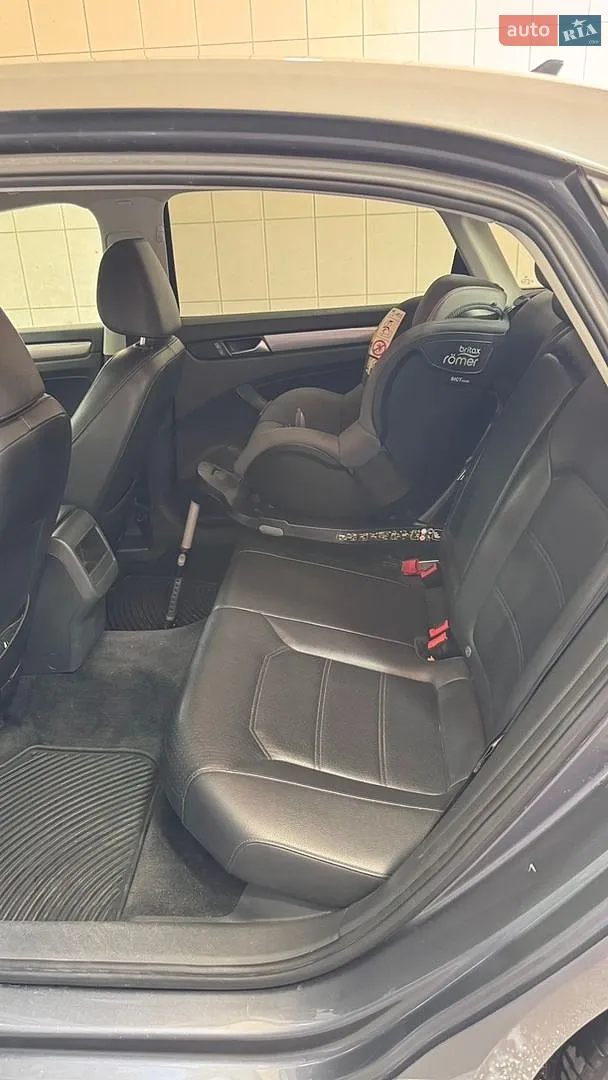 2014 Volkswagen Passat - мініатюра 11