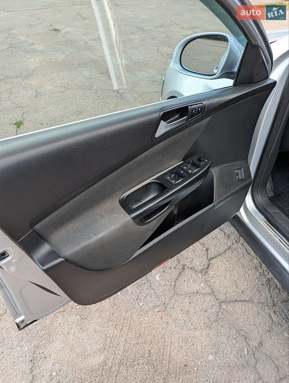 2010 Volkswagen Passat - мініатюра 14