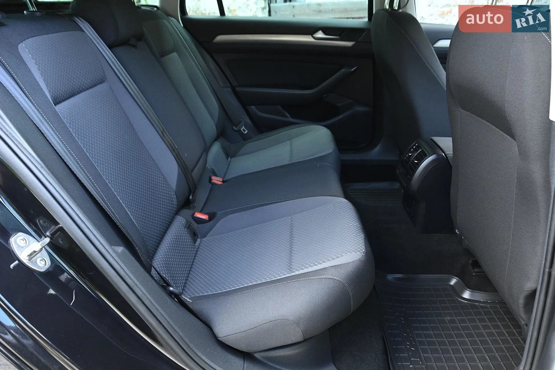2021 Volkswagen Passat - мініатюра 30