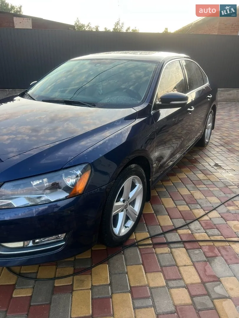 2013 Volkswagen Passat - мініатюра 3