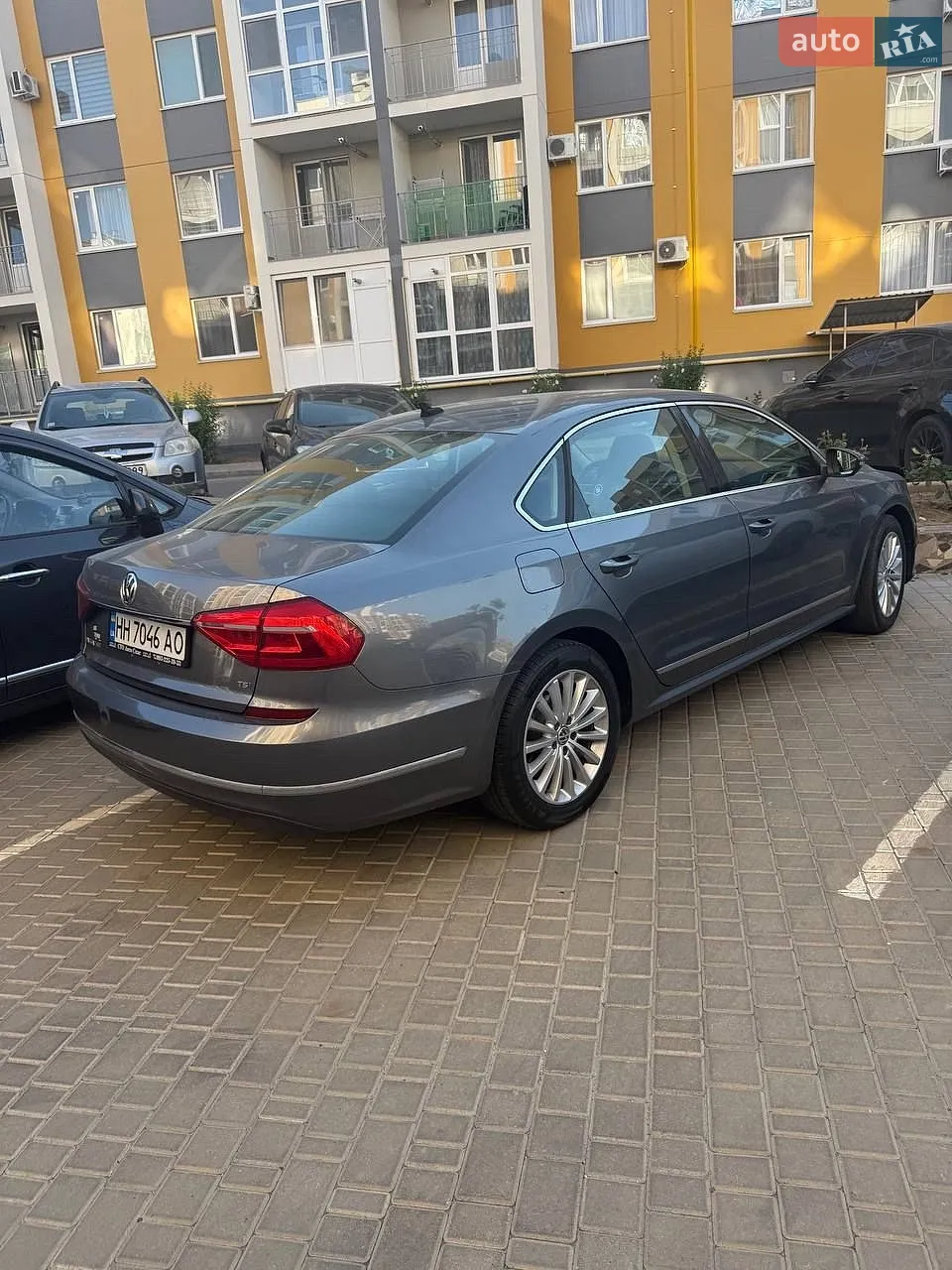 2015 Volkswagen Passat - мініатюра 2