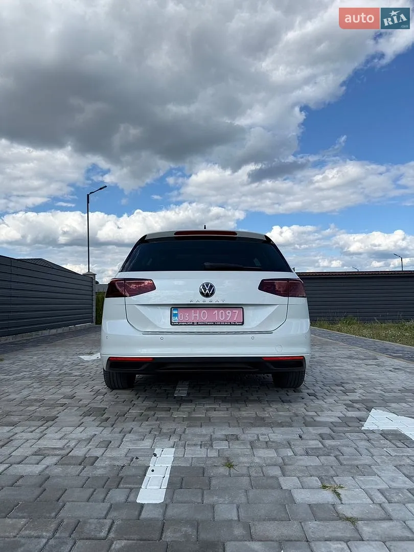 2022 Volkswagen Passat - мініатюра 17