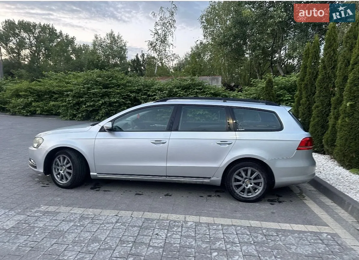 2011 Volkswagen Passat - мініатюра 3