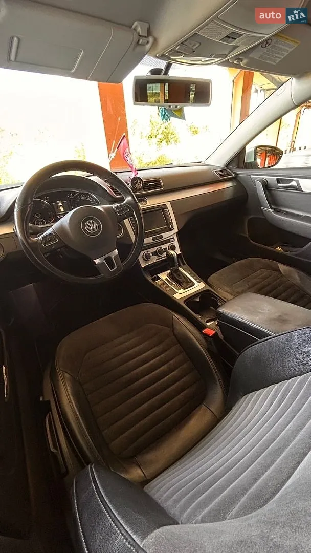 2013 Volkswagen Passat - мініатюра 18