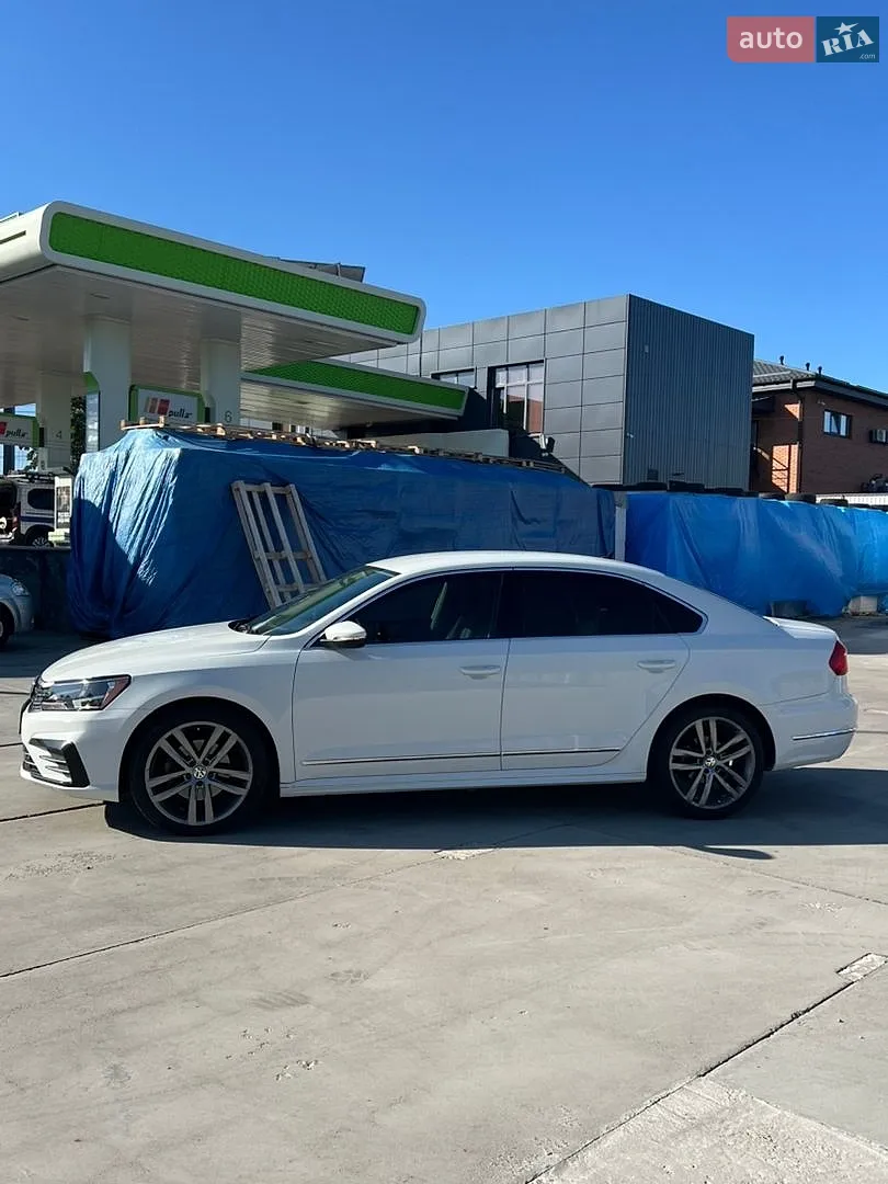2016 Volkswagen Passat - мініатюра 20