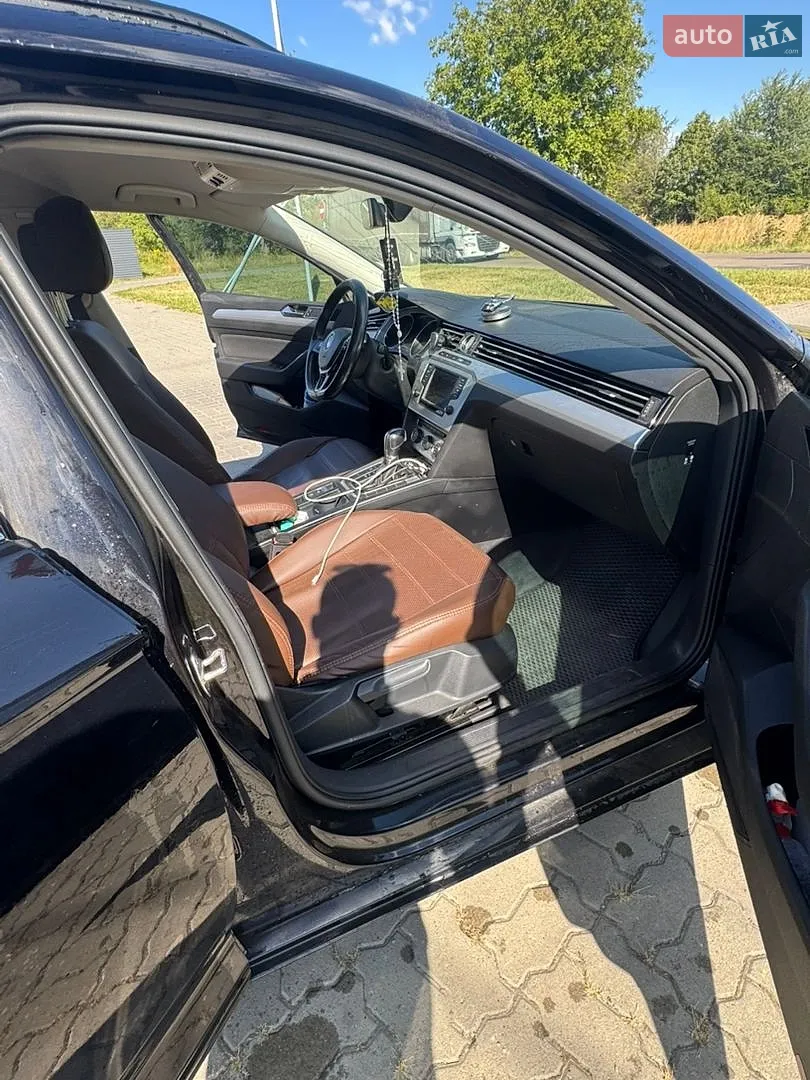 2015 Volkswagen Passat - мініатюра 17