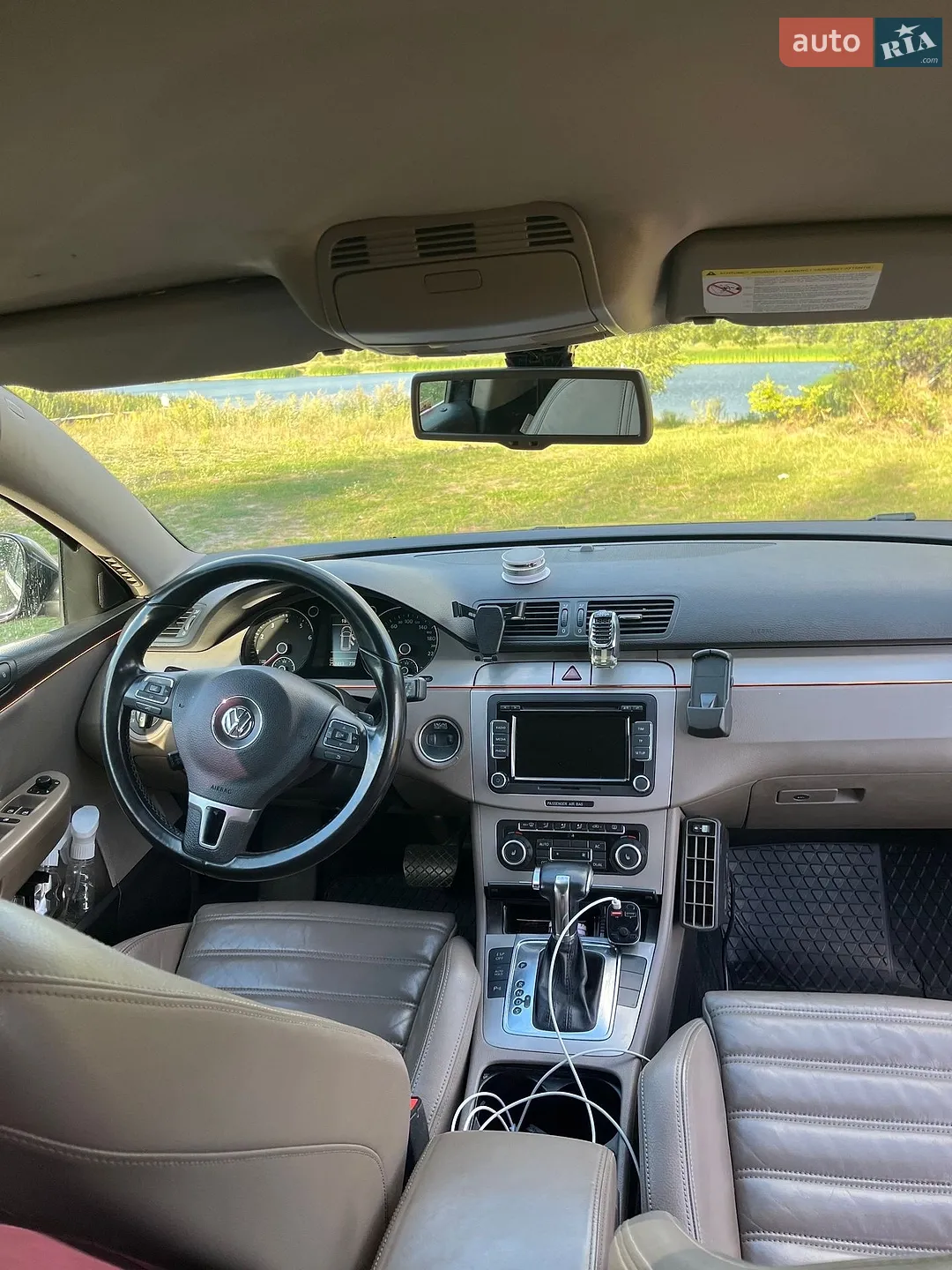 2010 Volkswagen Passat - мініатюра 7