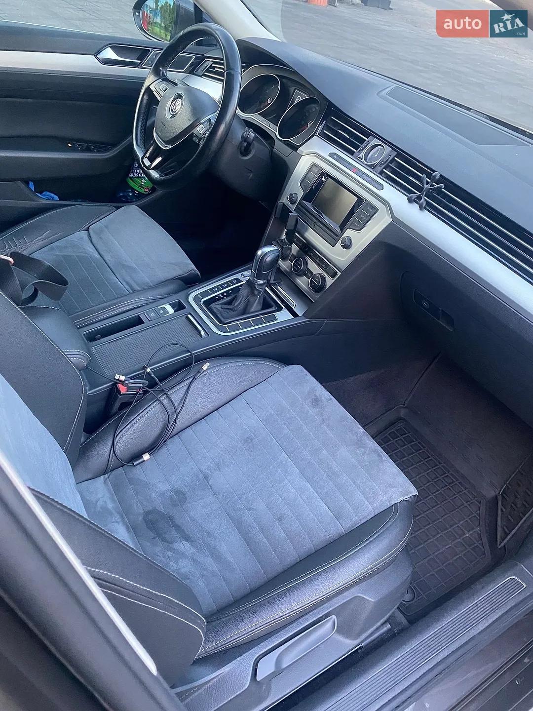 2015 Volkswagen Passat - мініатюра 9