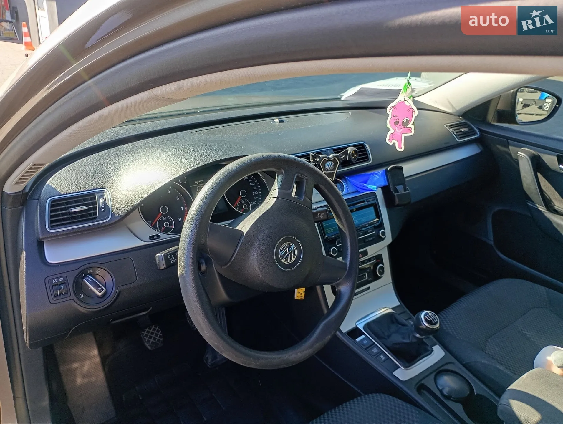 2011 Volkswagen Passat - мініатюра 12