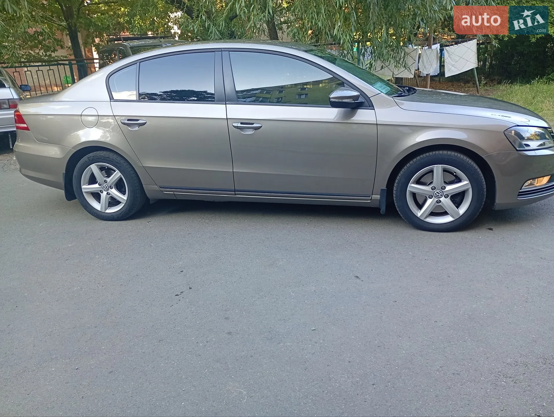 2011 Volkswagen Passat - мініатюра 13