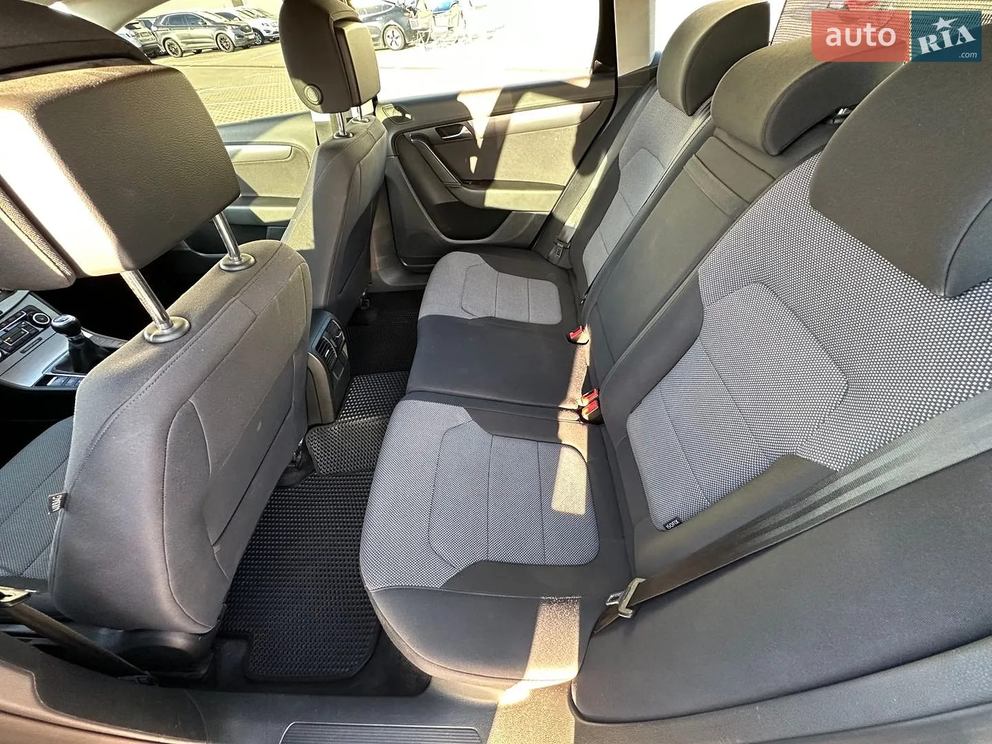 2010 Volkswagen Passat - мініатюра 16