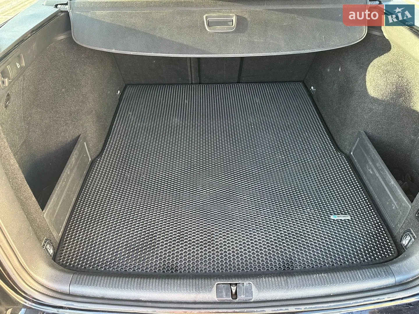 2010 Volkswagen Passat - мініатюра 19
