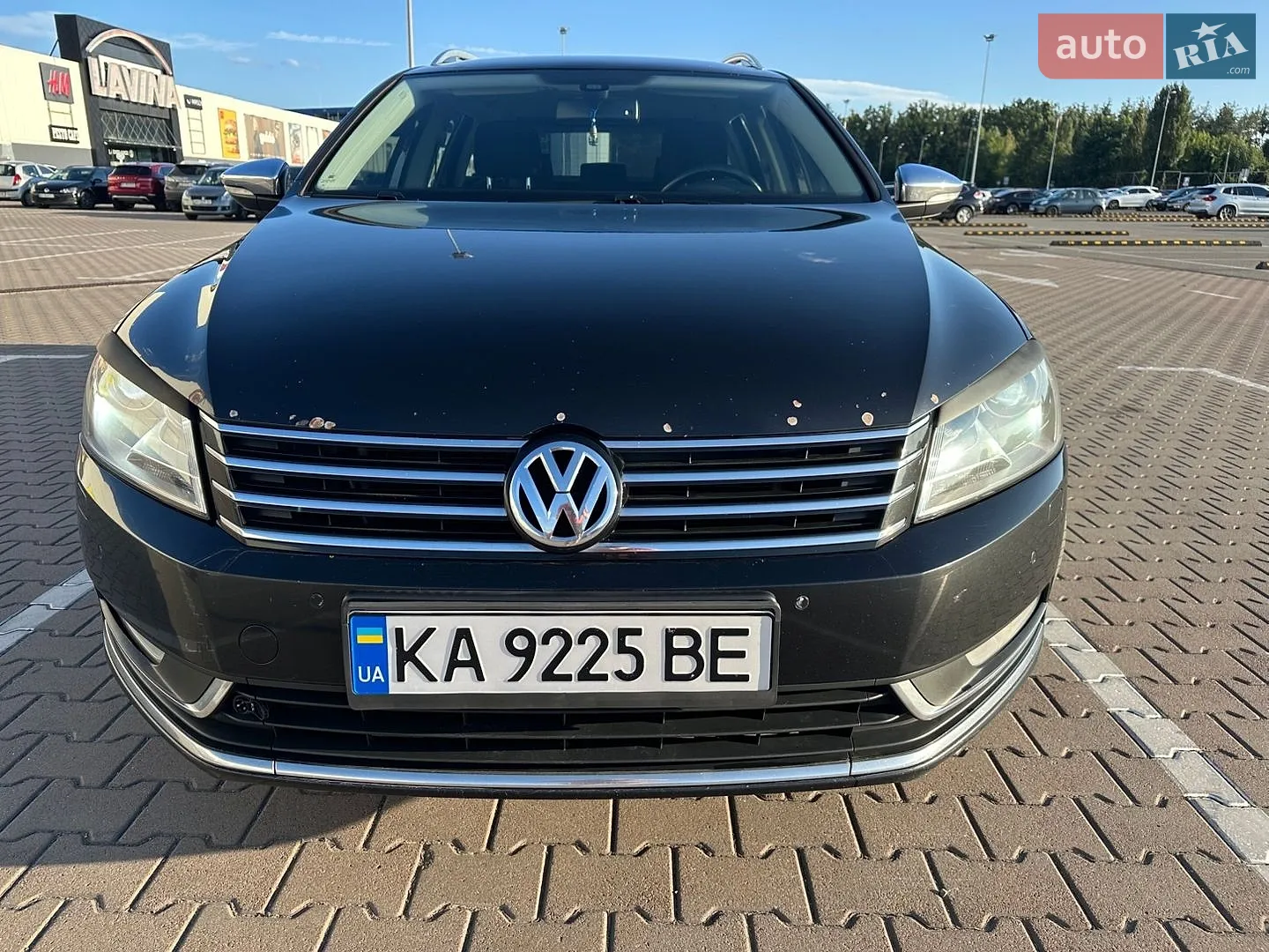 2010 Volkswagen Passat - мініатюра 3