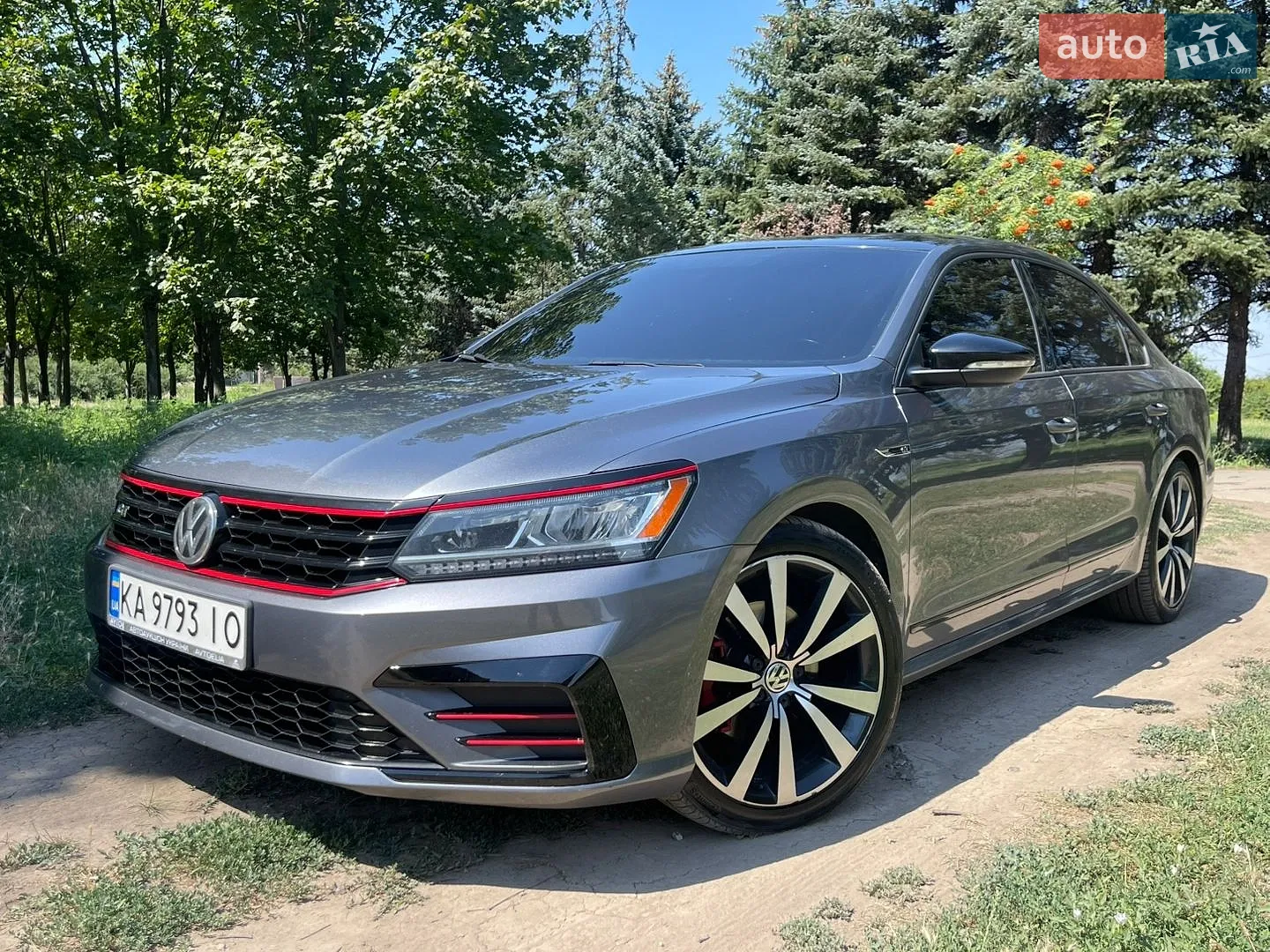 2018 Volkswagen Passat - фото 1