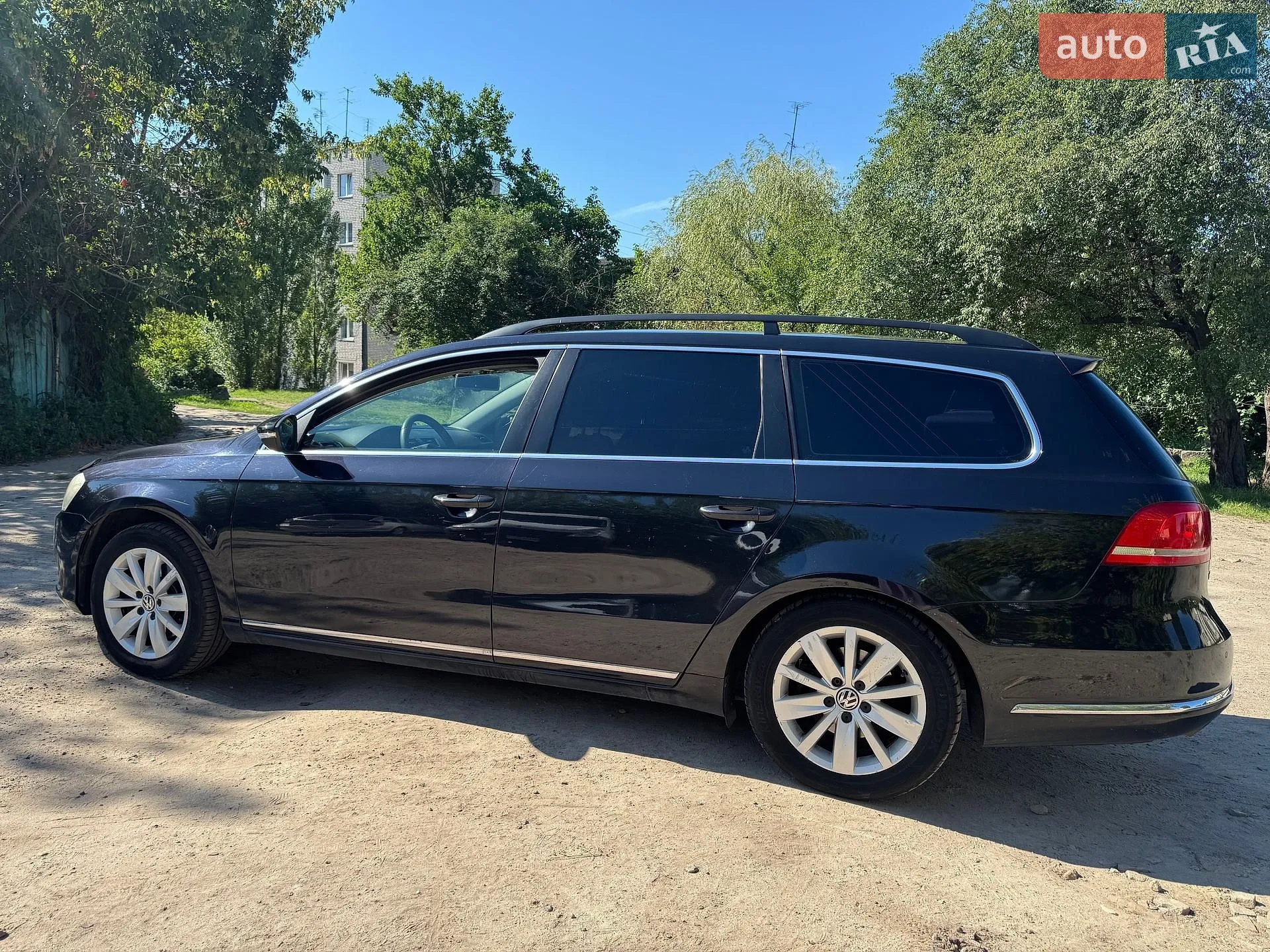 2010 Volkswagen Passat - фото 1