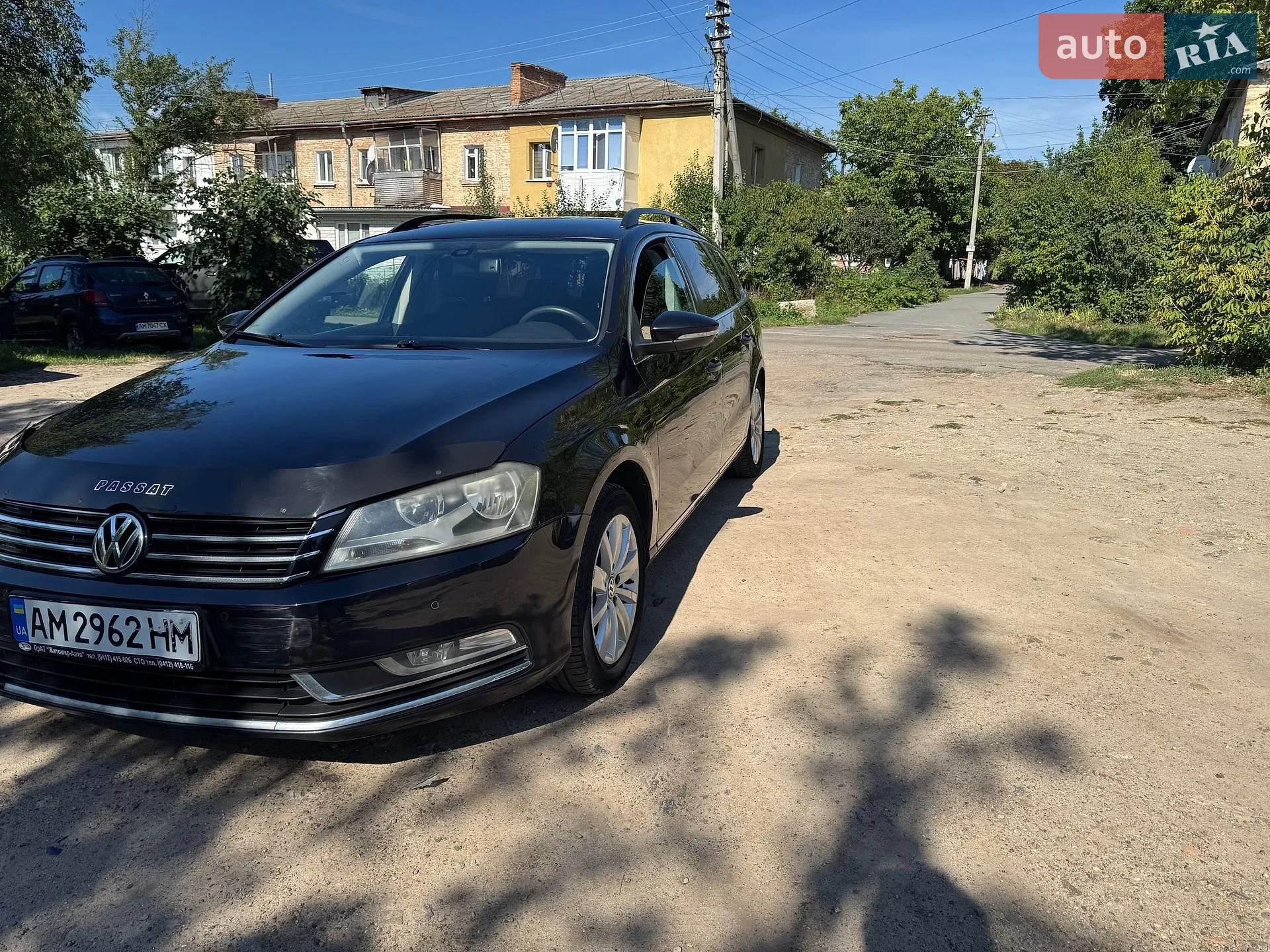 2010 Volkswagen Passat - мініатюра 3