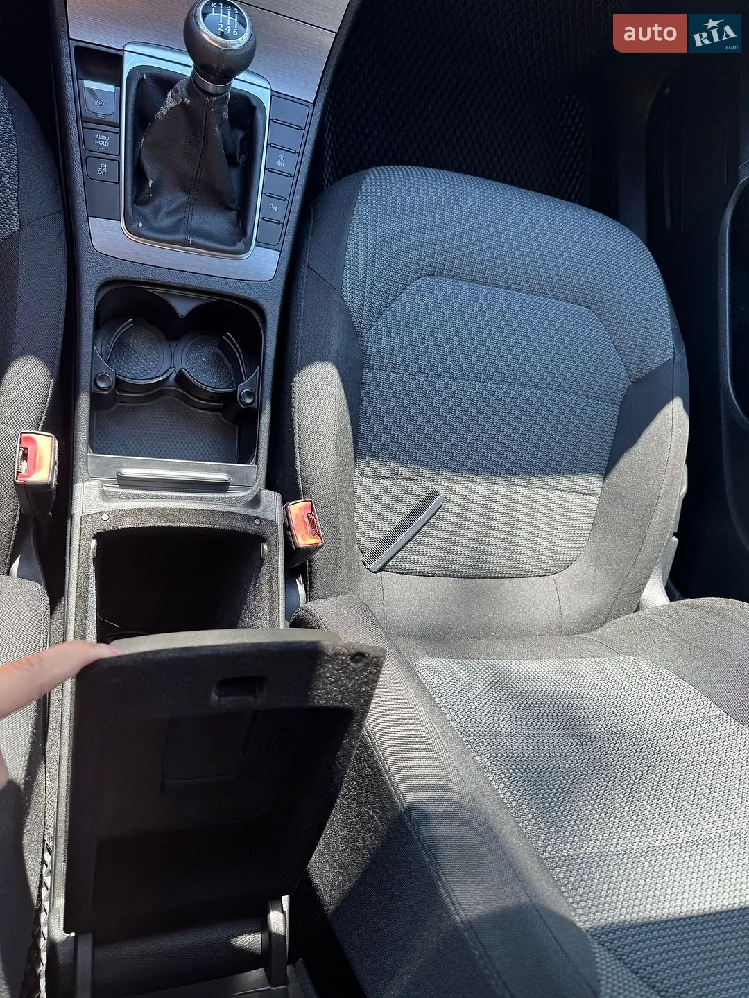 2010 Volkswagen Passat - мініатюра 24
