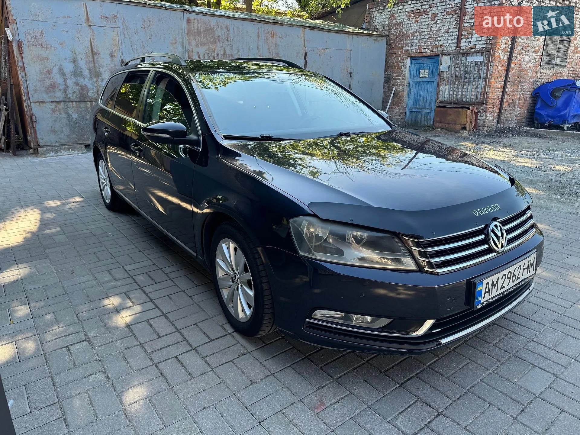 2010 Volkswagen Passat - мініатюра 6