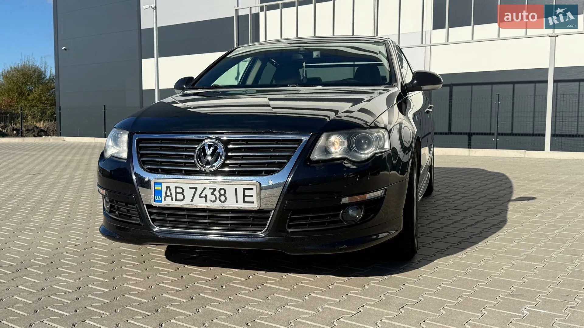 2010 Volkswagen Passat - мініатюра 11