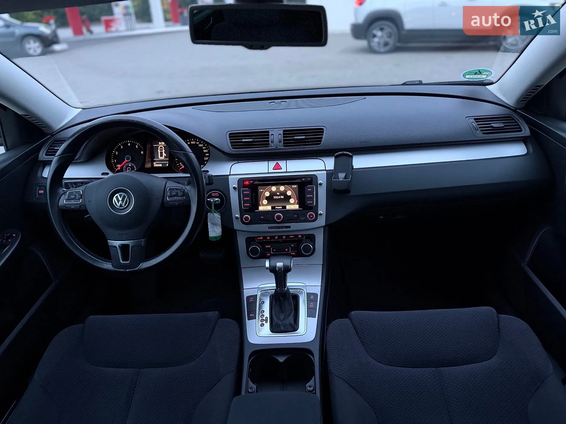 2010 Volkswagen Passat - мініатюра 31