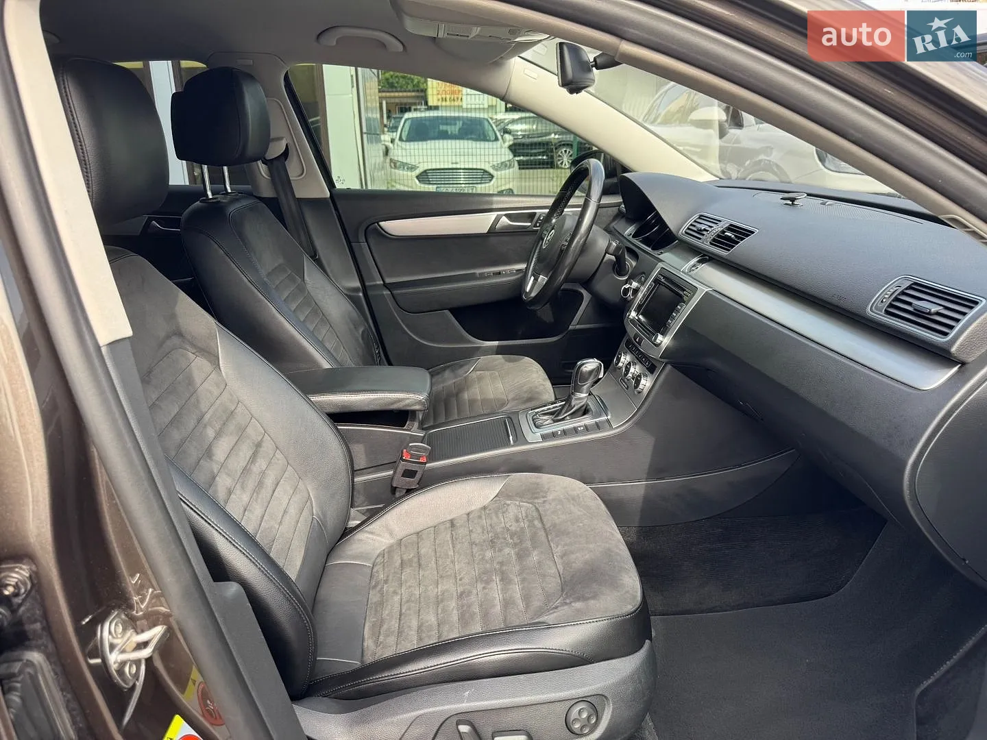 2014 Volkswagen Passat - мініатюра 21