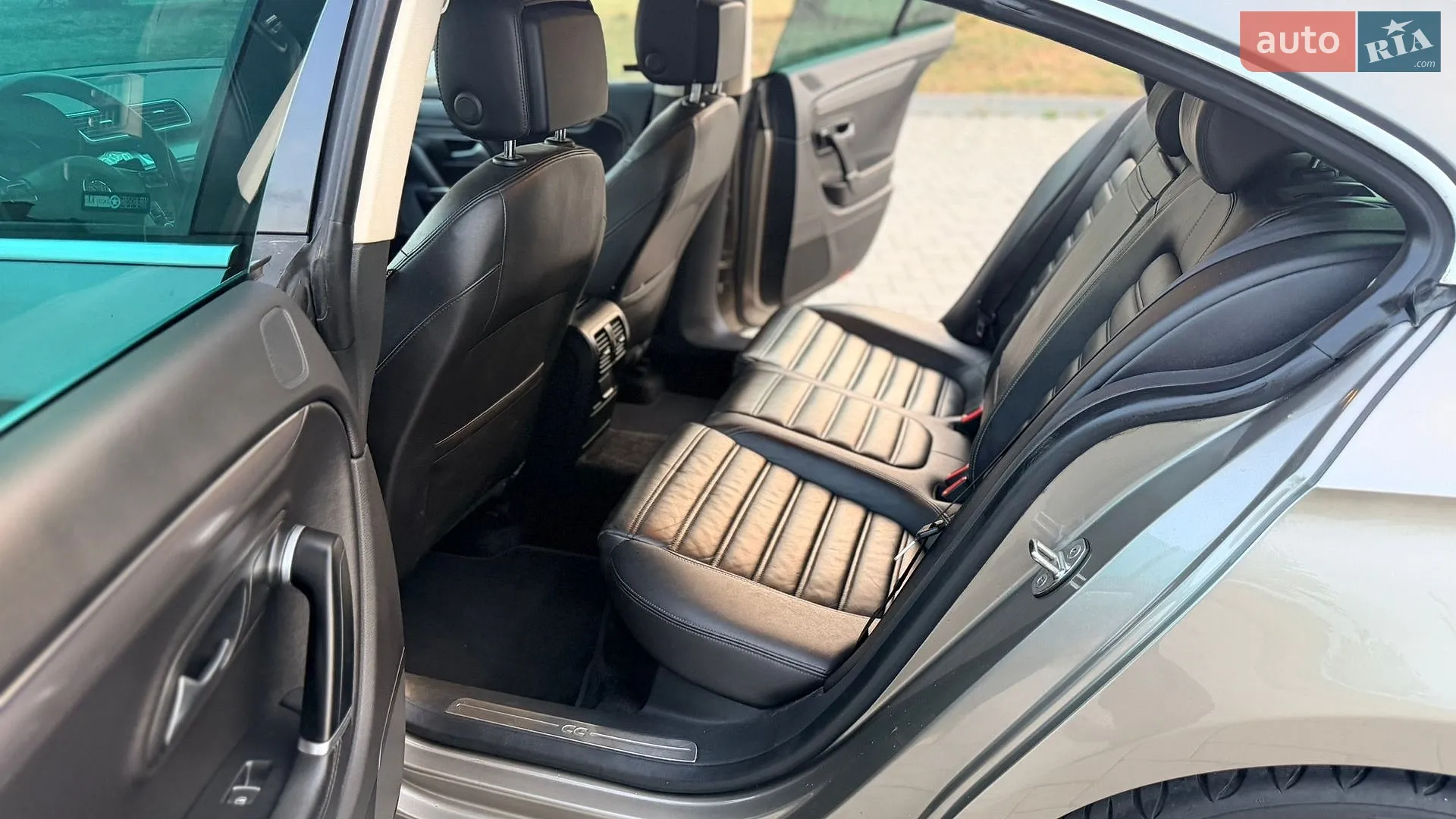 2014 Volkswagen Passat - мініатюра 32